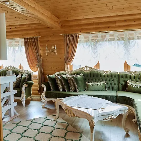 Lodge царська долина Neresnytsya