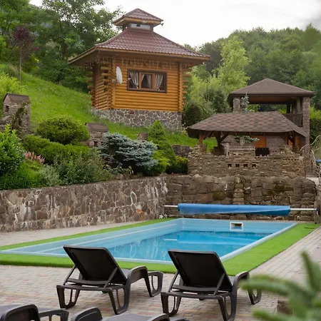 царська долина Lodge Neresnytsya